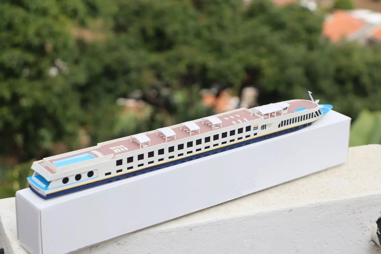 SE-Tours' SE-Manon river cruise ship model