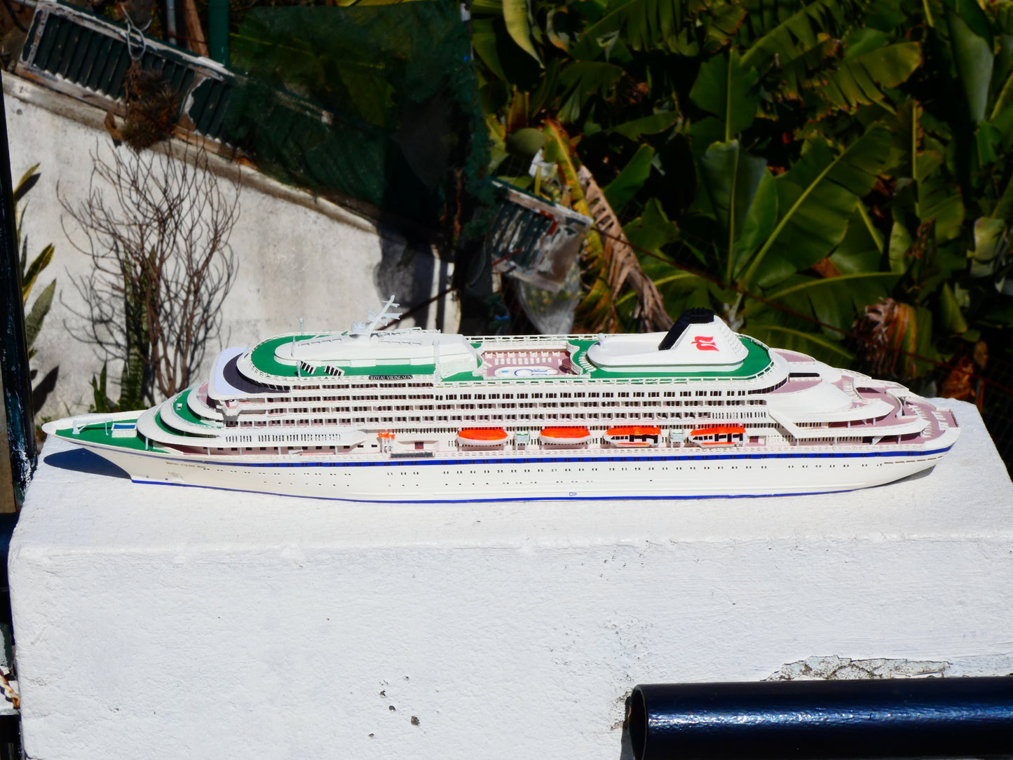 Royal Viking Line Royal Viking Sun cruise ship model