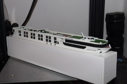 Scenic Luxury' Scenic Azure river cruise ship model