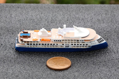 1:1250 SunStone Ships' Ocean Odyssey cruise ship model