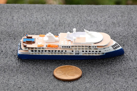 1:1250 SunStone Ships' Ocean Odyssey cruise ship model