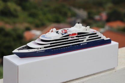 Compagnie du Ponant' Le Champlain cruise ship model
