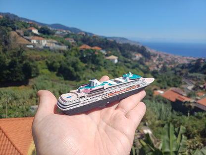 1:1250 Holland America Line' Veendam cruise ship model