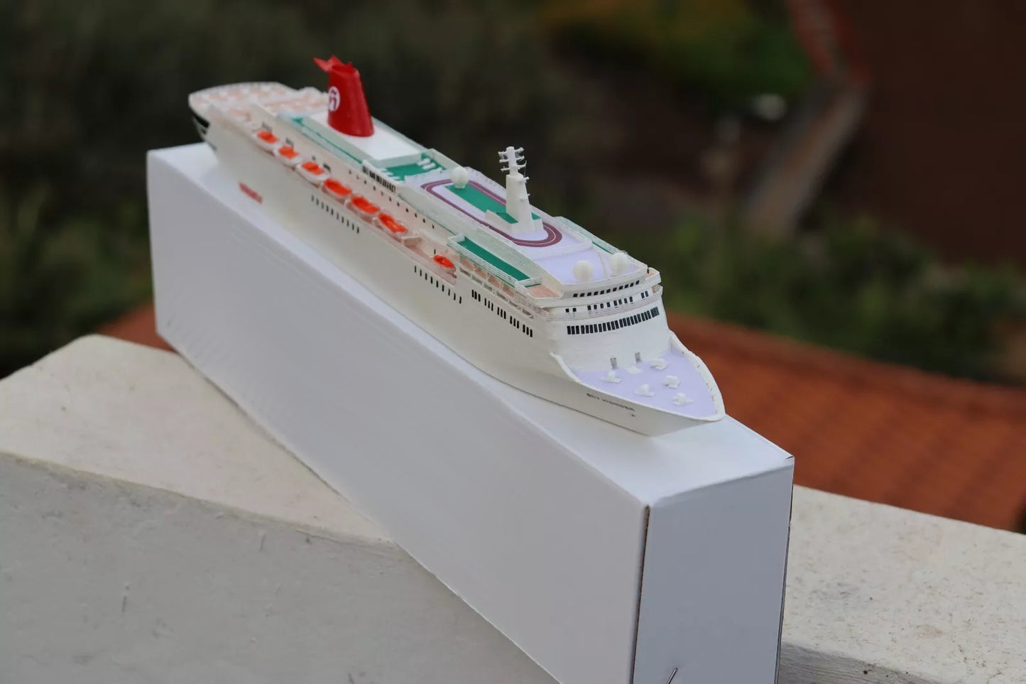 Pullmantur Sky Wonder classic cruise ship model