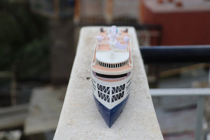 Quark Expeditions' Ocean Explorer cruise ship model