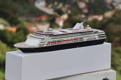 Holland America Line Ryndam (1993) cruise ship model