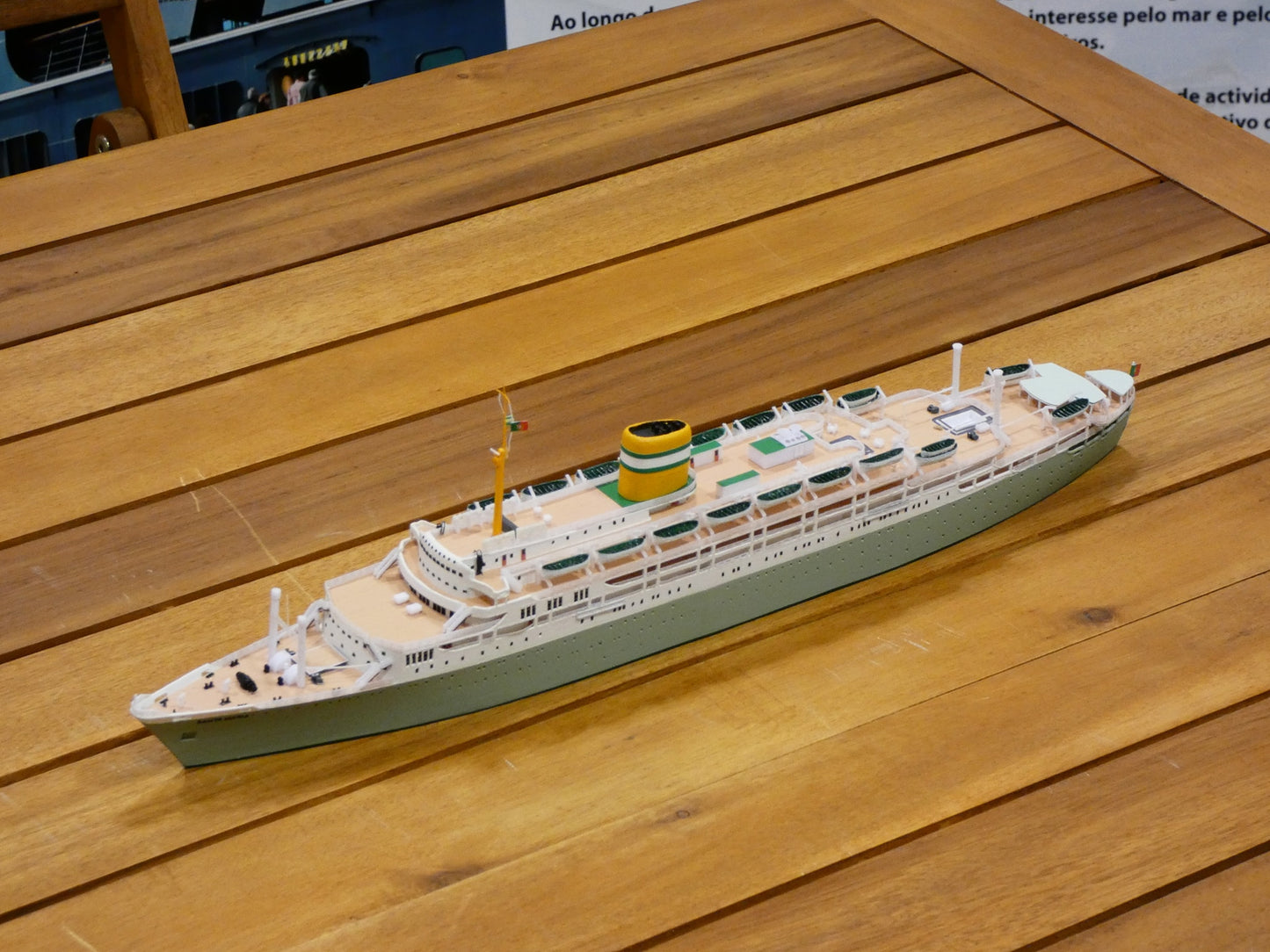 Santa Maria oceanliner exclusive ship model