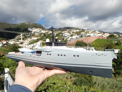 Bad Company Support exclusive yacht model