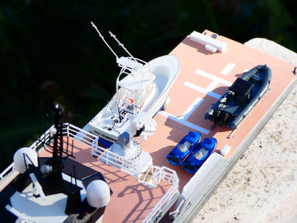 Bad Company Support exclusive yacht model