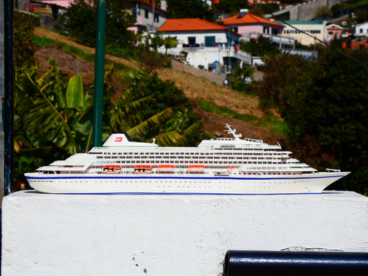 Royal Viking Line Royal Viking Sun cruise ship model